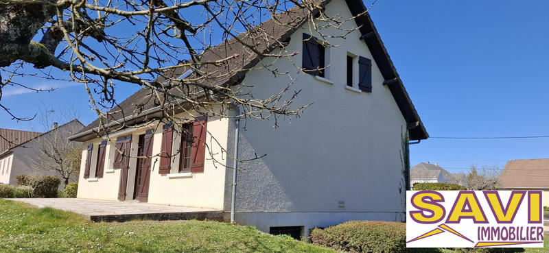 Maison - 121 m² - 5 pièces