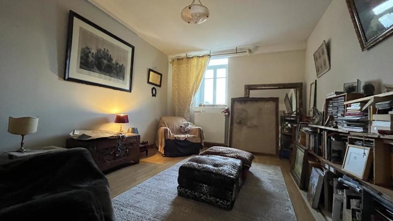 Appartement - 142 m² - 4 pièces