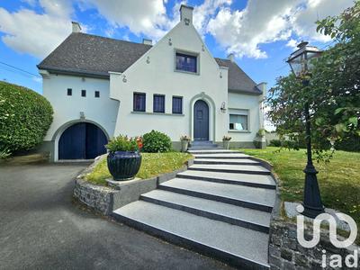 Maison - 134 m² - 5 pièces