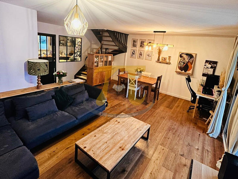 Maison - 100 m² - 4 pièces