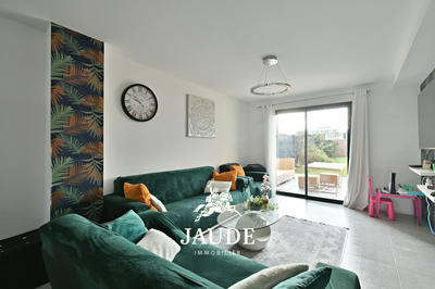 Maison - 121 m² - 5 pièces