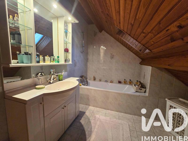 Maison - 125 m² - 6 pièces