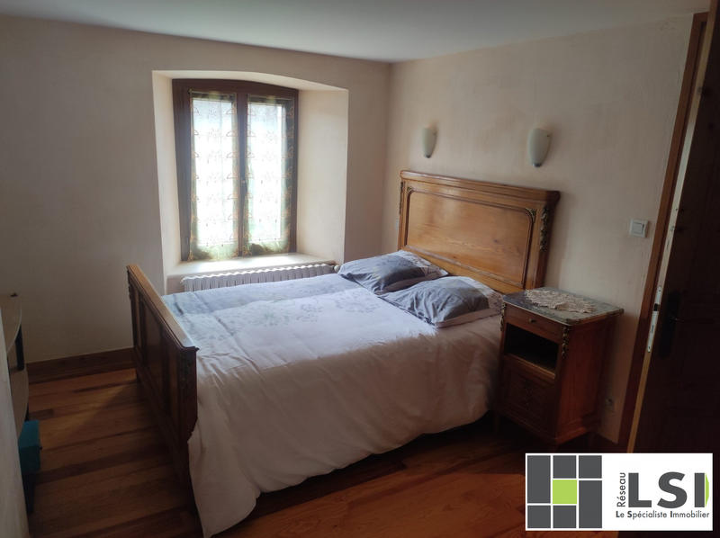 Maison - 133 m² - 8 pièces