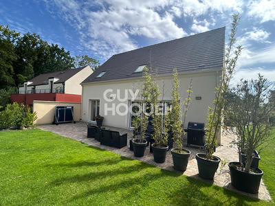 Maison - 170 m² - 7 pièces