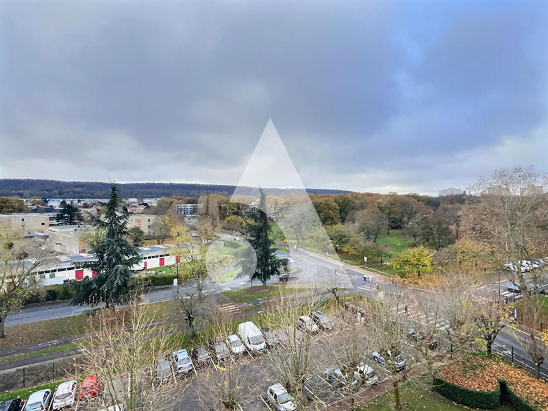 Appartement - 89 m² - 4 pièces