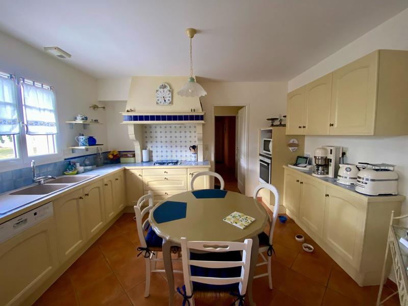 Maison - 183 m² - 8 pièces