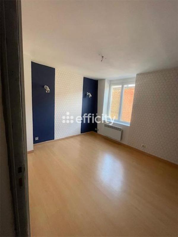 Maison - 85 m² - 5 pièces