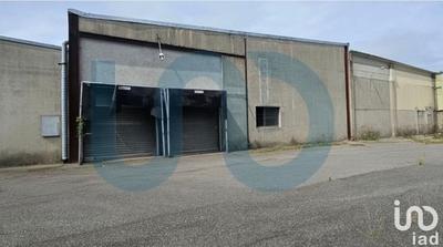 Local commercial - 1 180 m²