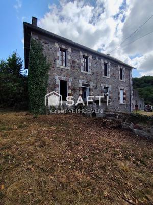 Maison - 136 m² - 8 pièces