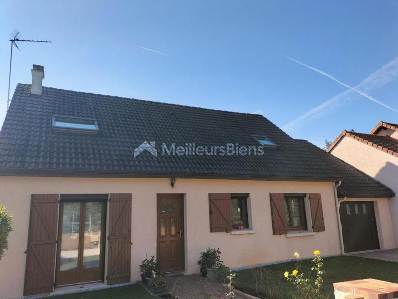 Maison - 121 m² - 6 pièces