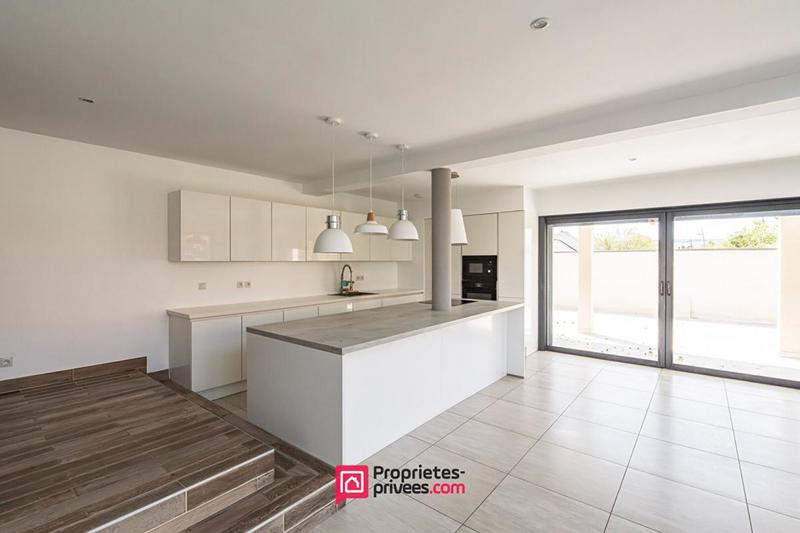 Maison - 190 m² - 7 pièces