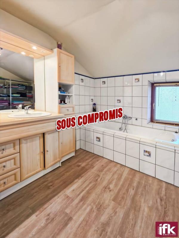 Appartement - 84 m² - 5 pièces