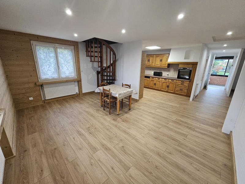 Maison - 117 m² - 7 pièces