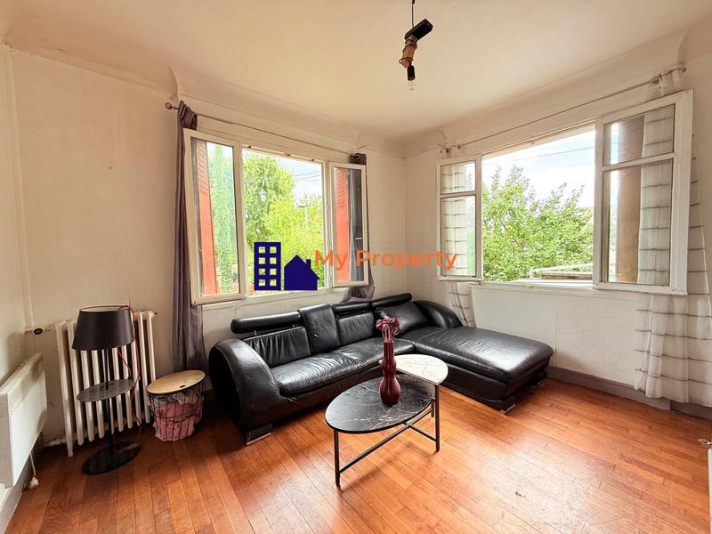 Maison traditionnelle - 80 m² - 5 pièces