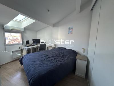 Appartement ancien - 62 m² - 3 pièces