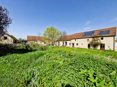 Maison - 213 m² - 8 pièces