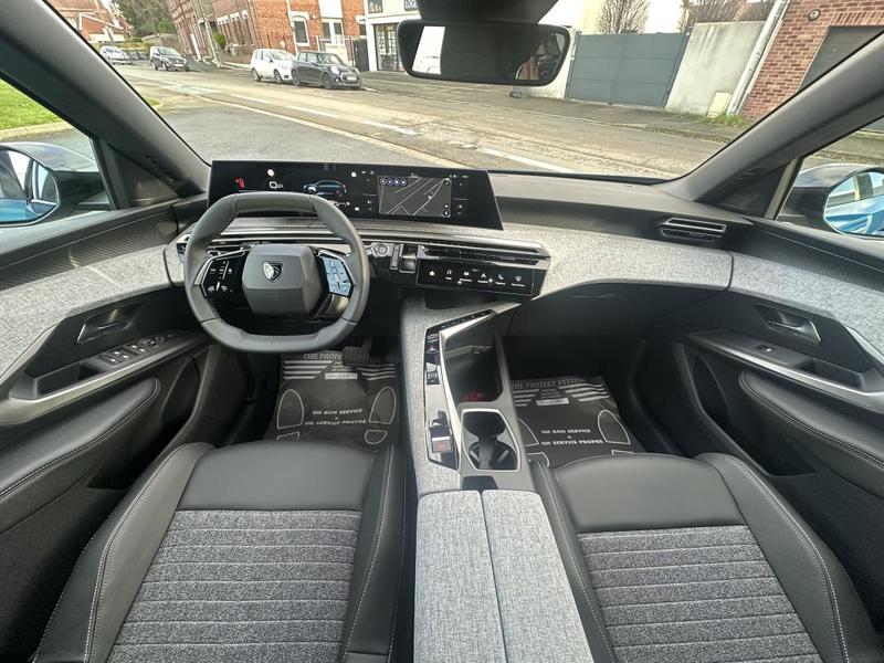 Peugeot 3008 Allure Hybrid 145 e-Dsc6 + Pack 360 Vision &amp; Drive Assist + Panoramic Navigation