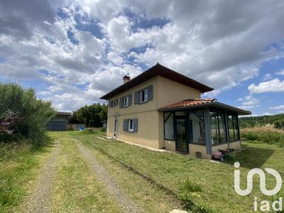 Maison - 94 m² - 4 pièces