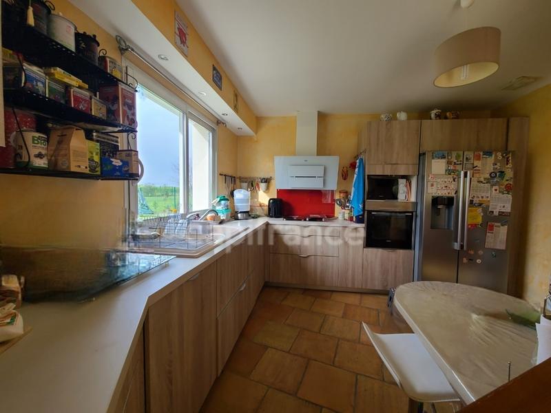 Maison - 103 m² - 5 pièces