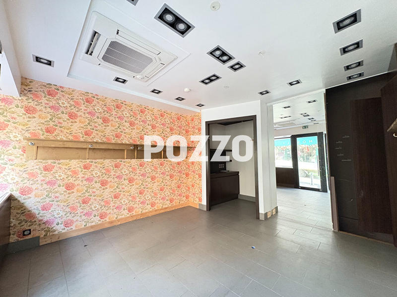 Local commercial - 40 m²