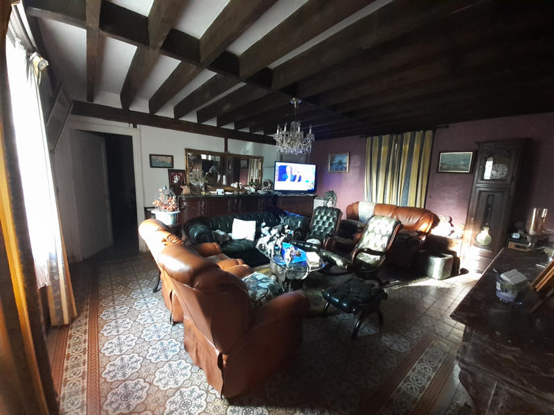 Maison - 246 m² - 6 pièces