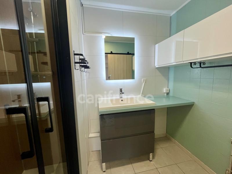 Appartement - 77 m² - 4 pièces