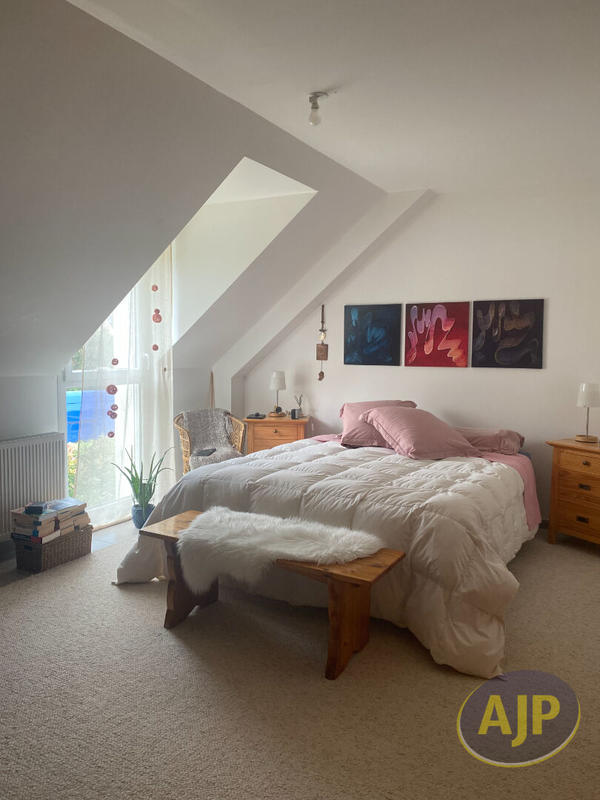 Maison - 111 m² - 5 pièces