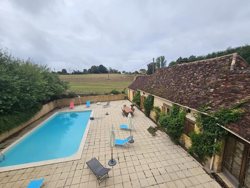 Maison traditionnelle - 192 m² - 7 pièces