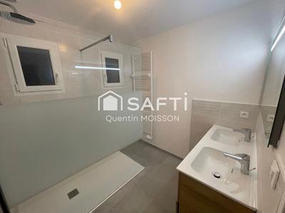 Appartement - 80 m² - 4 pièces