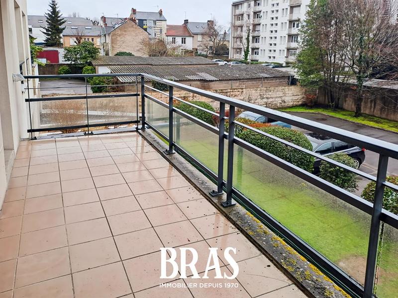 Appartement - 66 m² - 3 pièces