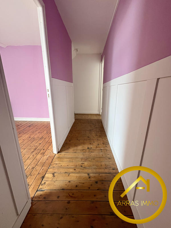 Maison - 163 m² - 7 pièces