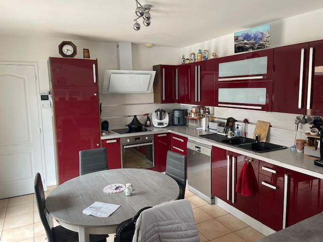 Maison - 142 m² - 5 pièces