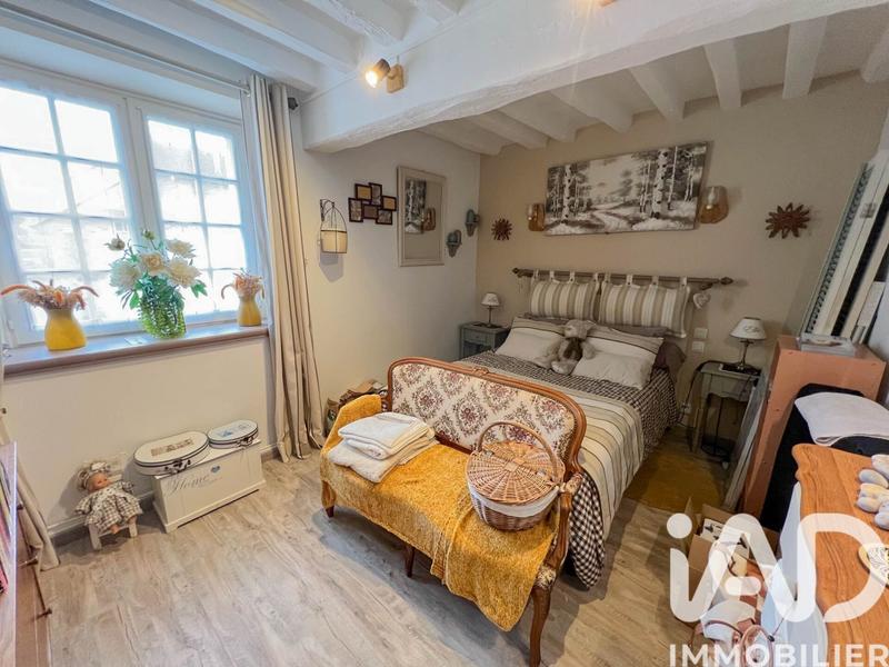 Maison - 243 m² - 7 pièces