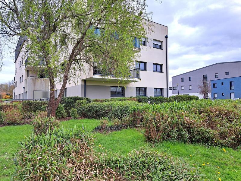 Appartement - 84 m² - 4 pièces