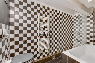 Appartement - 100 m² - 4 pièces