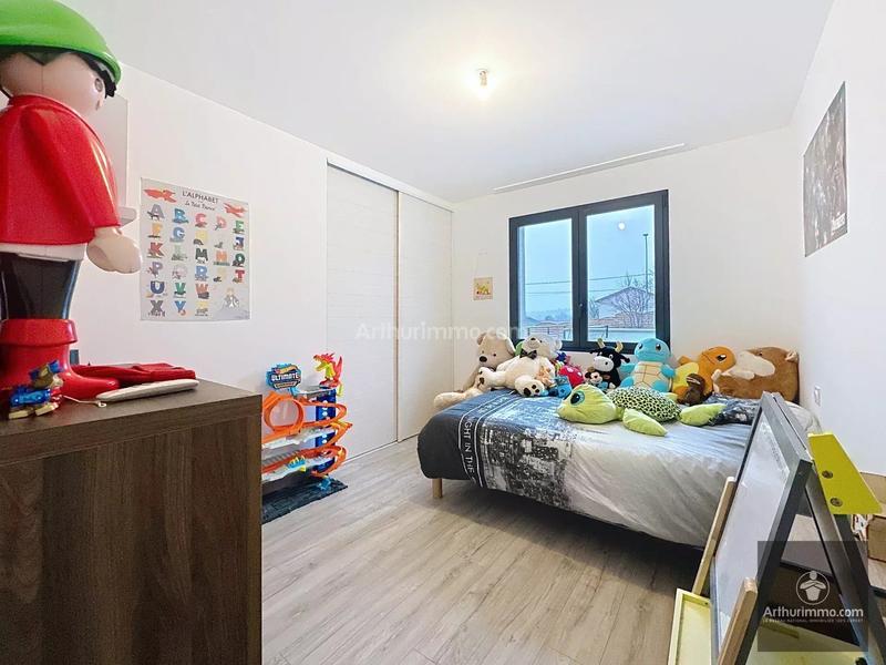 Maison - 185 m² - 7 pièces