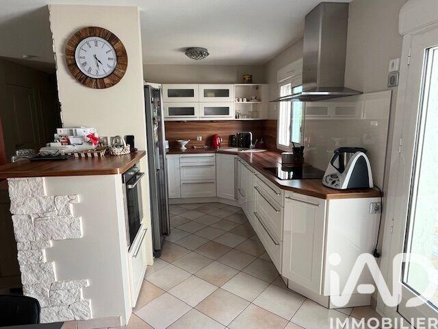 Maison - 120 m² - 4 pièces