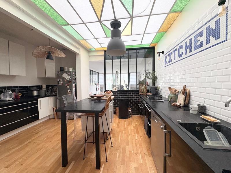 Maison - 110 m² - 4 pièces