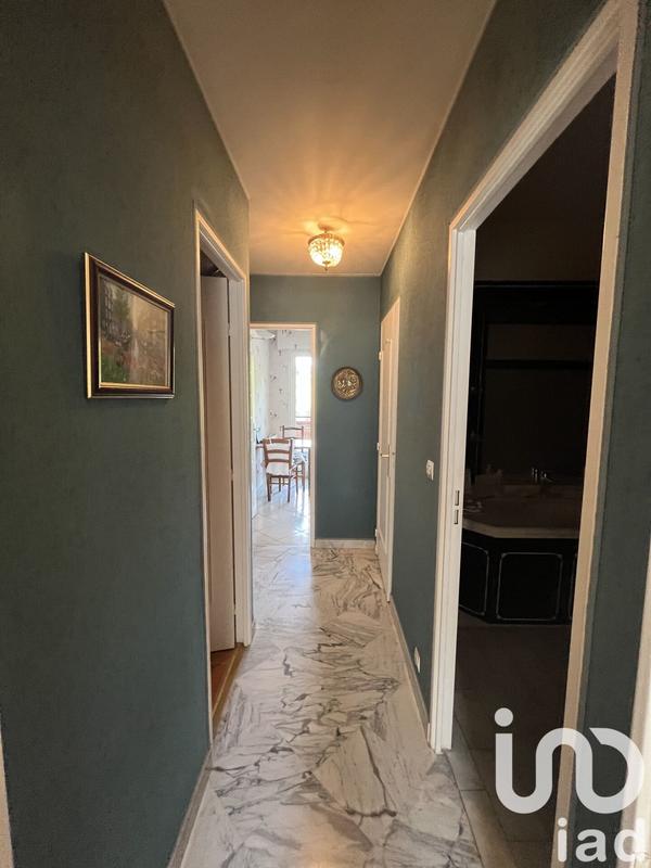 Appartement - 80 m² - 4 pièces