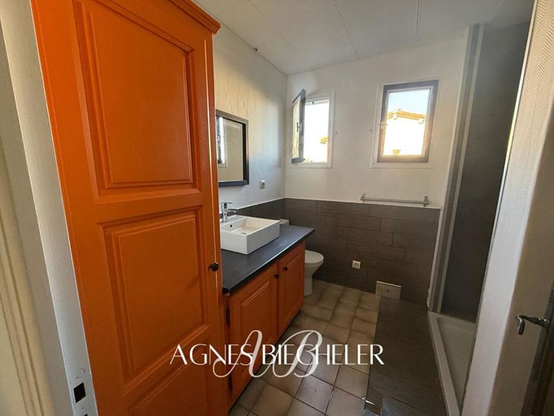 Maison - 168 m² - 7 pièces