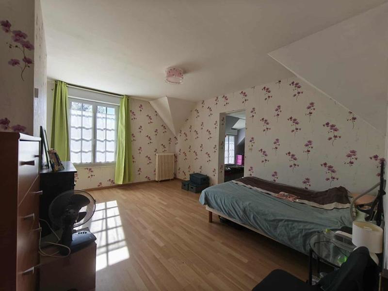 Maison - 155 m² - 5 pièces