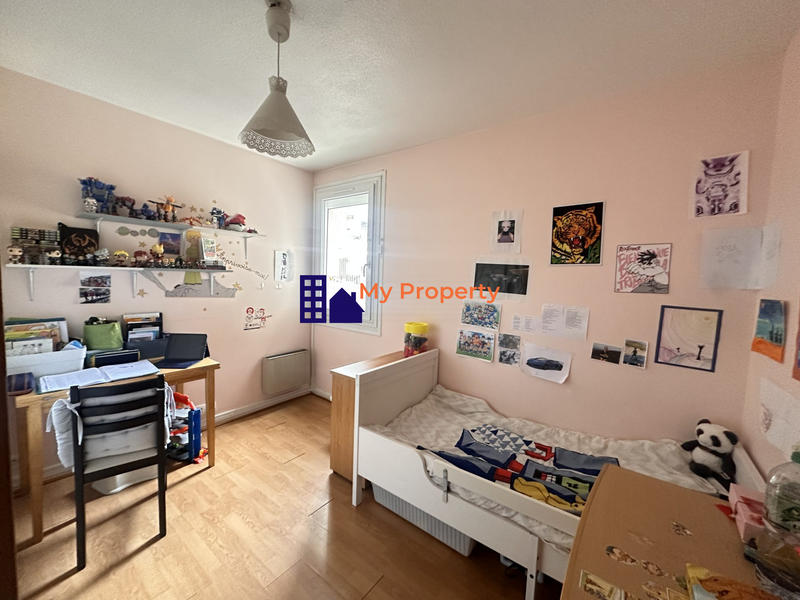 Appartement - 82 m² - 4 pièces