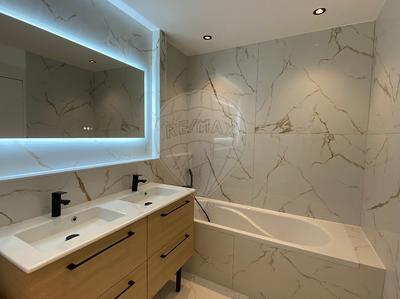 Appartement - 95 m² - 4 pièces