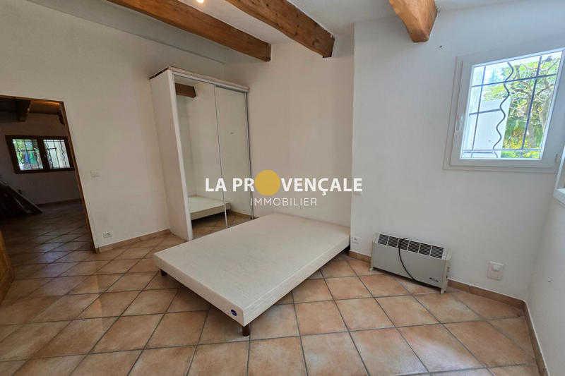 Maison - 176 m² - 9 pièces