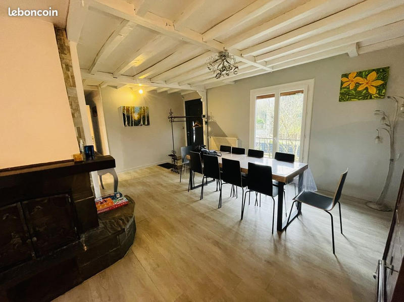 Maison - 168 m² - 7 pièces