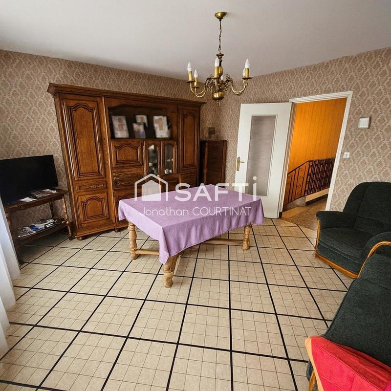 Maison - 106 m² - 6 pièces