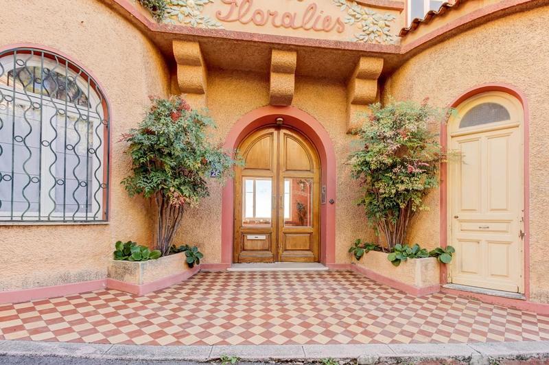 Appartement - 190 m² - 4 pièces