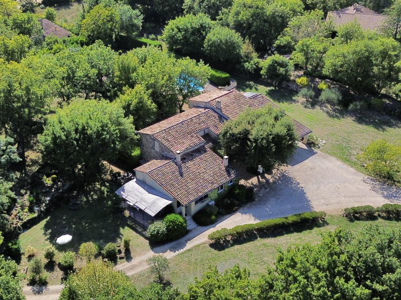 Maison - 231 m² - 11 pièces