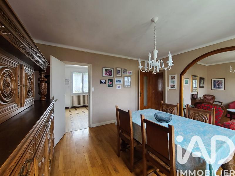 Maison - 120 m² - 7 pièces