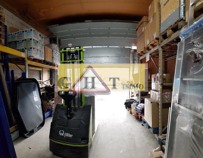 Entrepôt - 110 m²